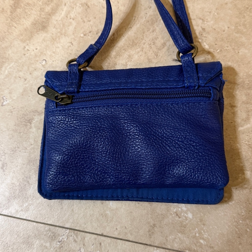 Blue Roxy purse - Picture 3 of 6